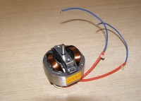 SILNIK OKAPU 26W 2350/MIN UNIW